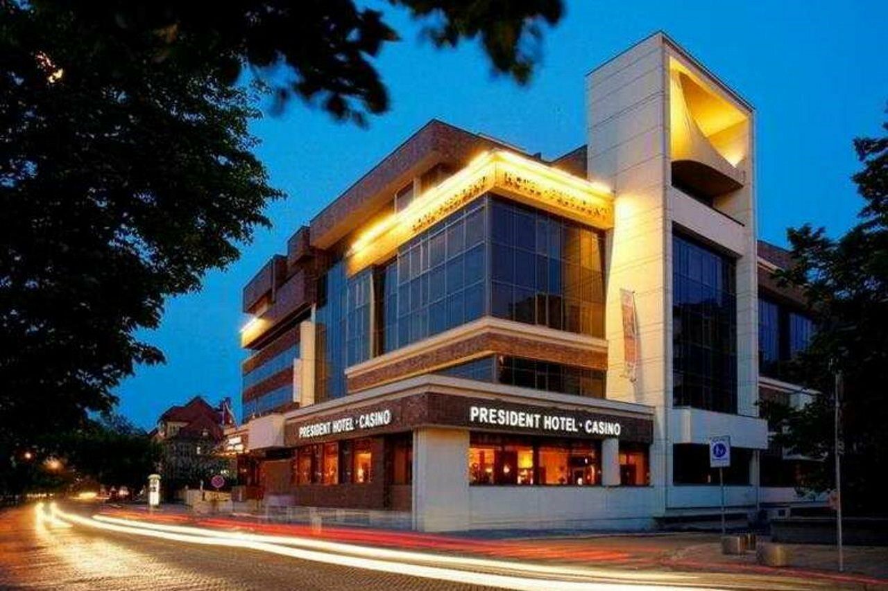 The President Ξενοδοχείο Πράγα Εξωτερικό φωτογραφία President Hotel